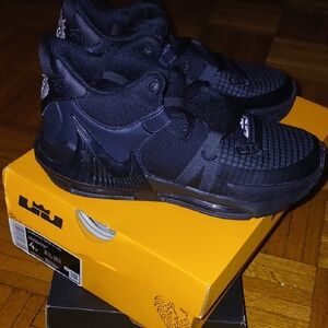 Nike Kids Black and White Sneakers